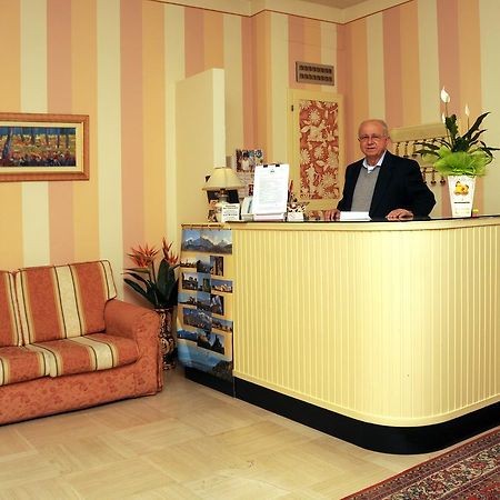 Hotel Abas Montecatini Terme Exterior photo